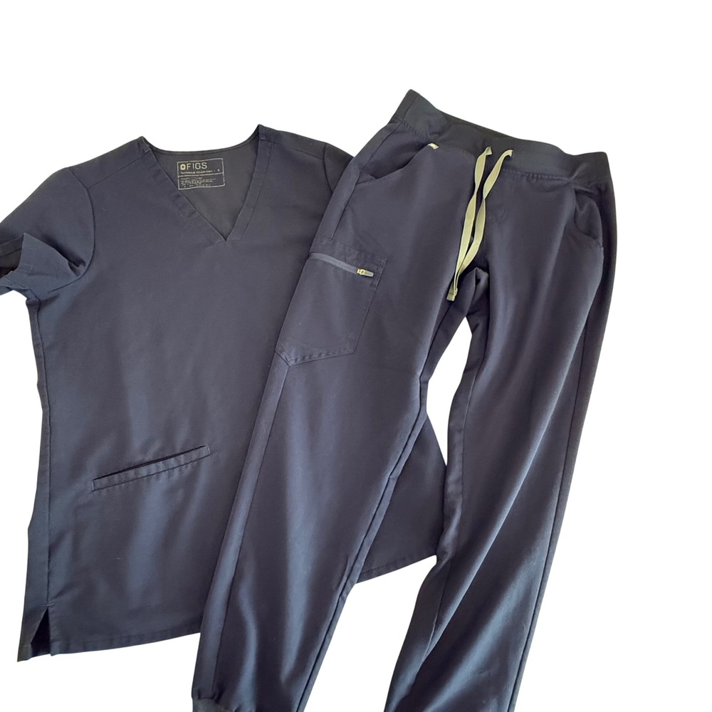 FIGS Technical Collection Navy Scrub Set V-Neck Top Jogger Pants women's Small